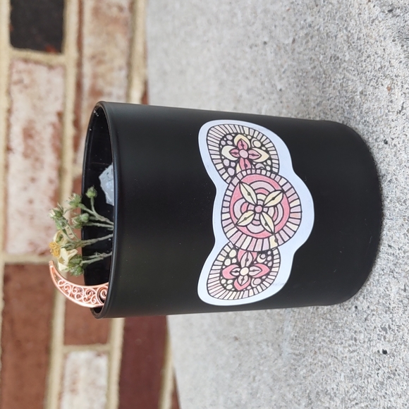 Lunar Eclipse 6oz Hand Poured Candle - Picture 15 of 16